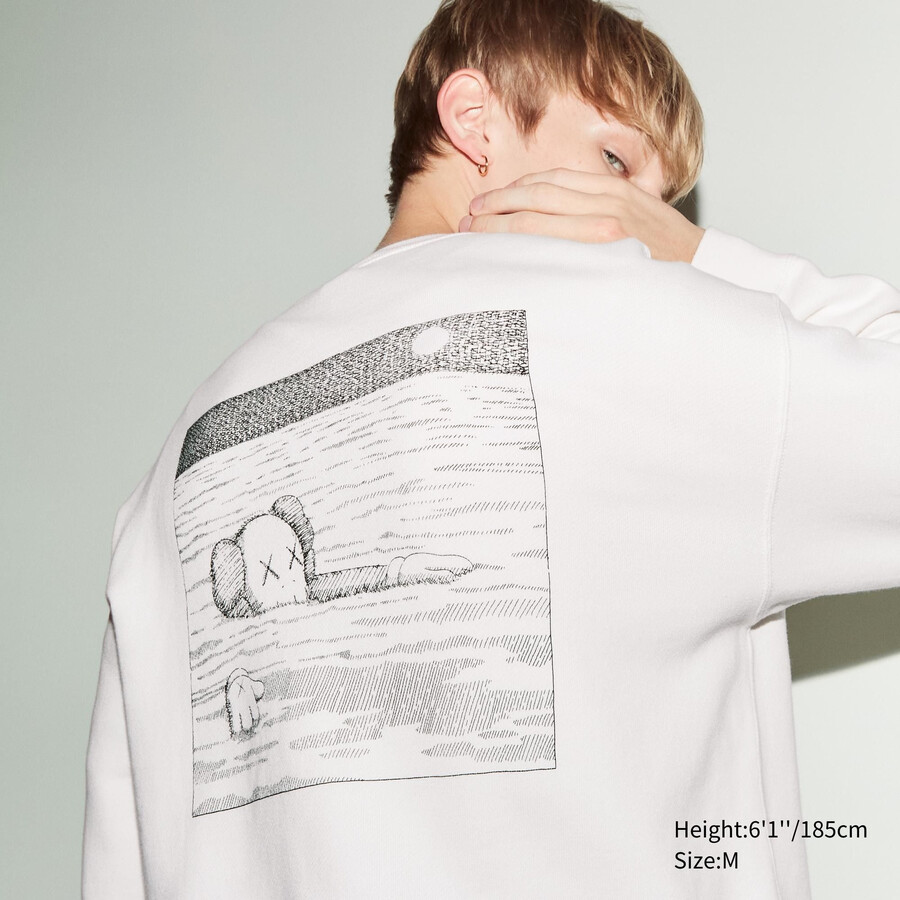 pánská mikina s kapucí uniqlo kaws ut graphic bílá