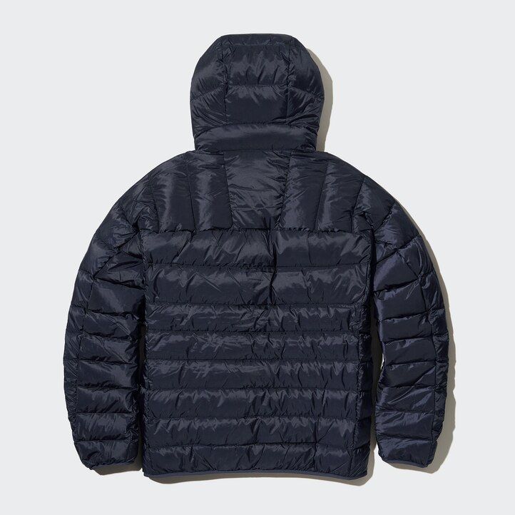 Černé pánské ultralehké péřové bundy uniqlo s 3d střihem