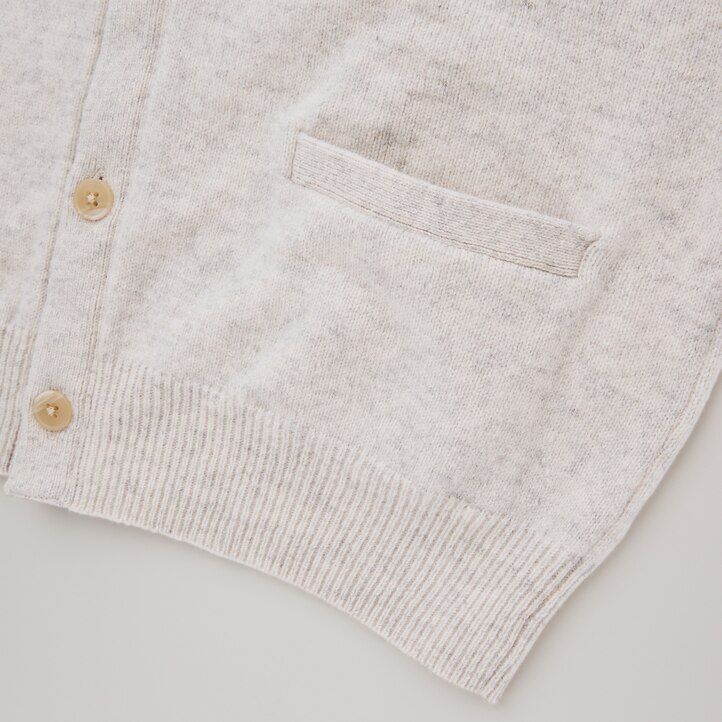 pánské svetry uniqlo premium lambswool s výstřihem do v tmavě modré sezóna 2021