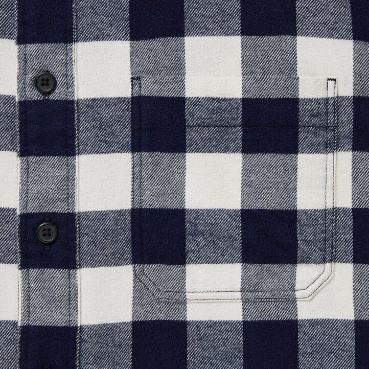 pánské bílé flanelové košile uniqlo s regular fit kostkovaným límcem a regular límcem