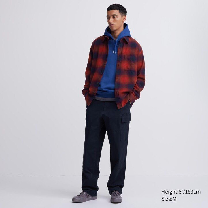 Černé pánské flanelové kostkované tričko uniqlo regular fit s běžným límcem