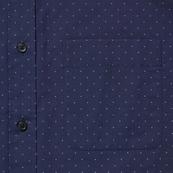 pánské košile uniqlo extra fine cotton broadcloth regular fit s potiskem a límcem na knoflíky bílé