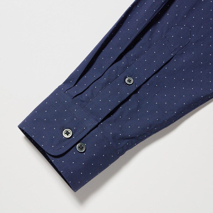 pánské košile uniqlo extra fine cotton broadcloth regular fit s potiskem a límcem na knoflíky bílé