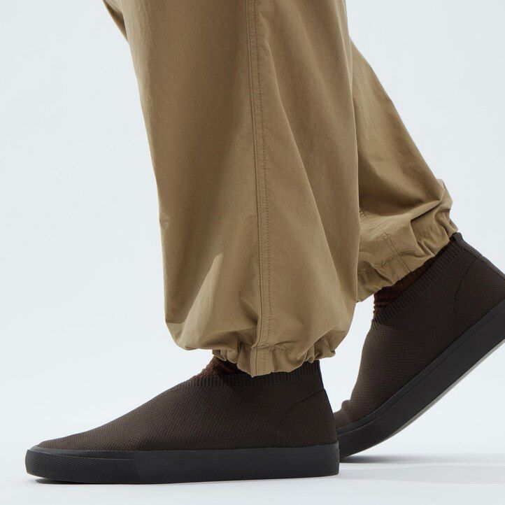 pánské kalhoty uniqlo wide fit parachutergo olivové barvy