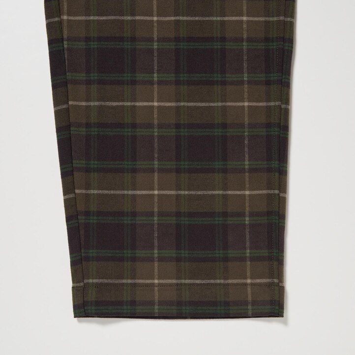 tmavě hnědé pánské flanelové kalhoty uniqlo easy patterned v délce po kotníky