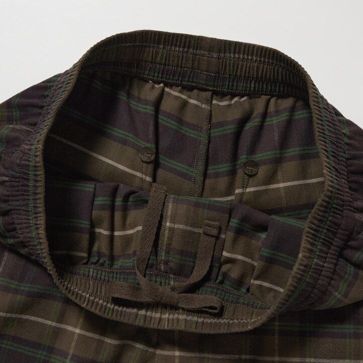 tmavě hnědé pánské flanelové kalhoty uniqlo easy patterned v délce po kotníky