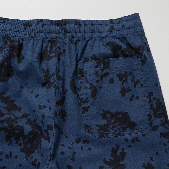 pánské kalhoty uniqlo dry stretch s potiskem listů easys zelené