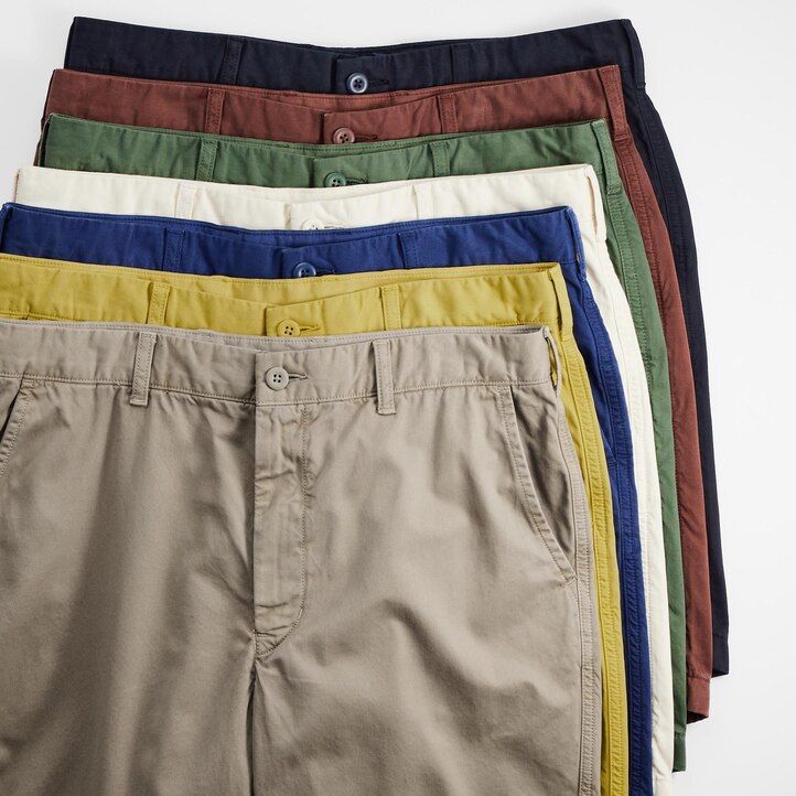 Žluté pánské chino kalhoty uniqlo