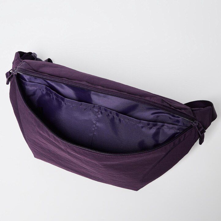 dámské nylonové crossbody kabelky uniqlo béžové barvy