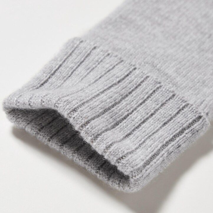růžové dámské pletené rukavice uniqlo ze 100 šmýří