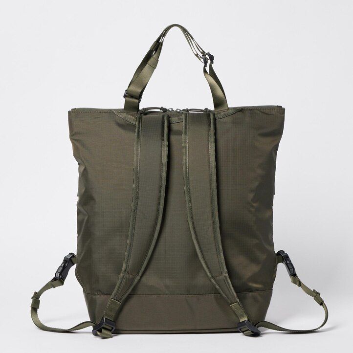 Černé dámské tašky uniqlo two way utility bag