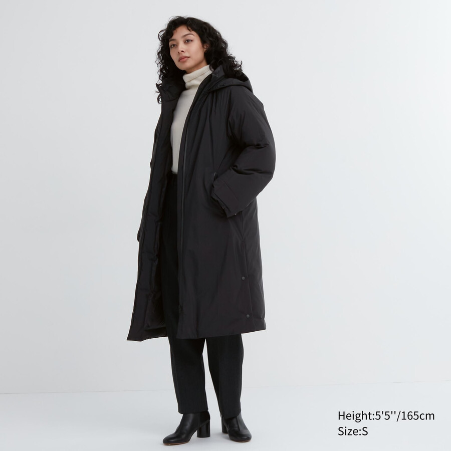 Černé dámské ultra zahřívací hybridní péřové bundy uniqlo