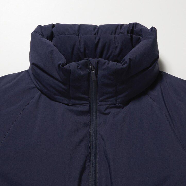 Černé dámské ultra zahřívací hybridní péřové bundy uniqlo