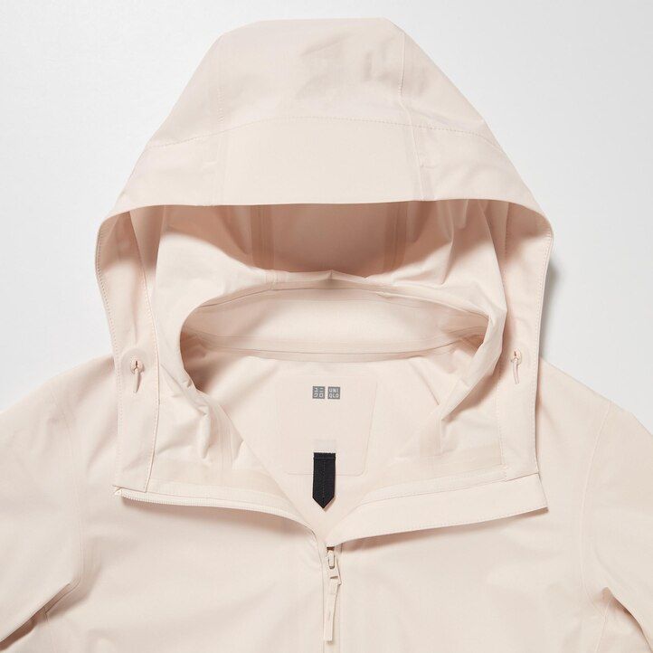 béžové dámské bundy uniqlo blocktech