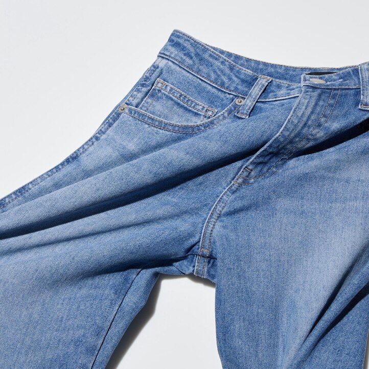 dámské tmavě modré džíny uniqlo slim fit straight leg s délkou po kotníky
