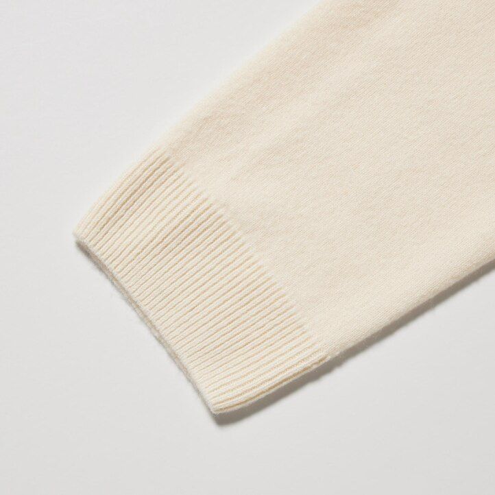 dámské bezešvé svetry uniqlo ze 100 shmeru 3d pletené tmavě modré