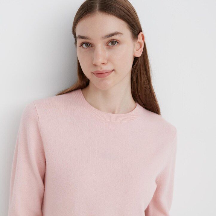 dámské svetry uniqlo 100pctshmere s kulatým výstřihem béžové barvy