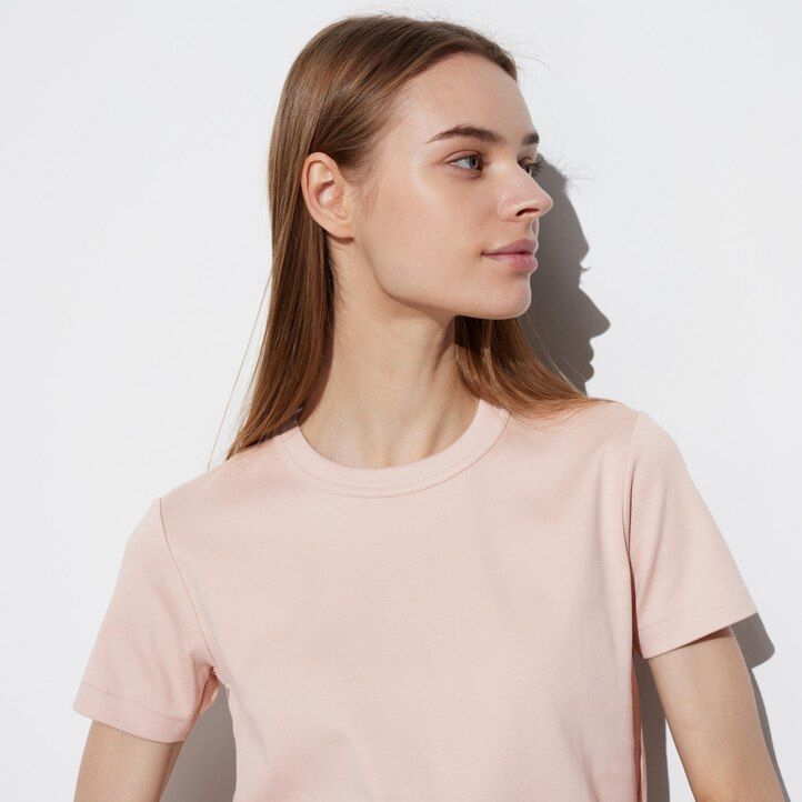 hnědá dámská trička uniqlo uniqlo s kulatým výstřihem do u a rukávy