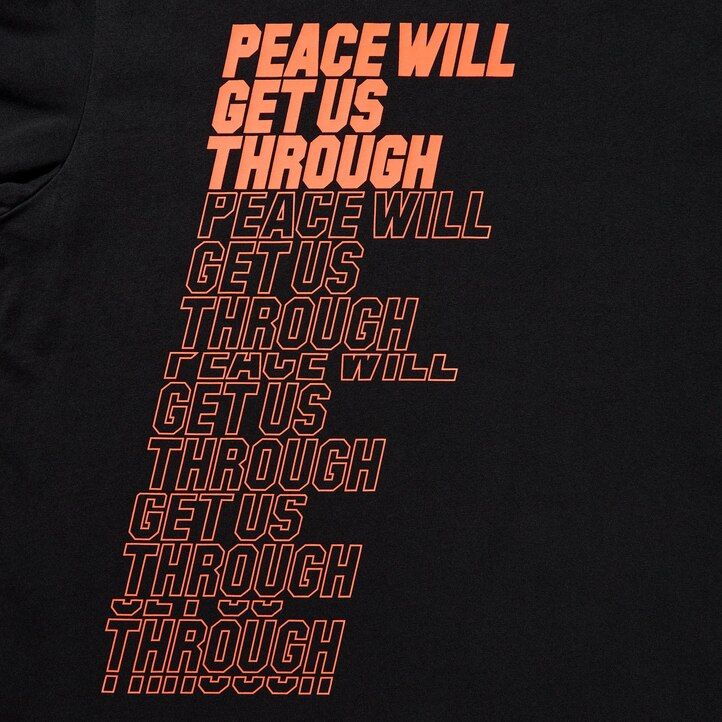 dámská černá trička uniqlo peace for all s grafikou shingo kunieda