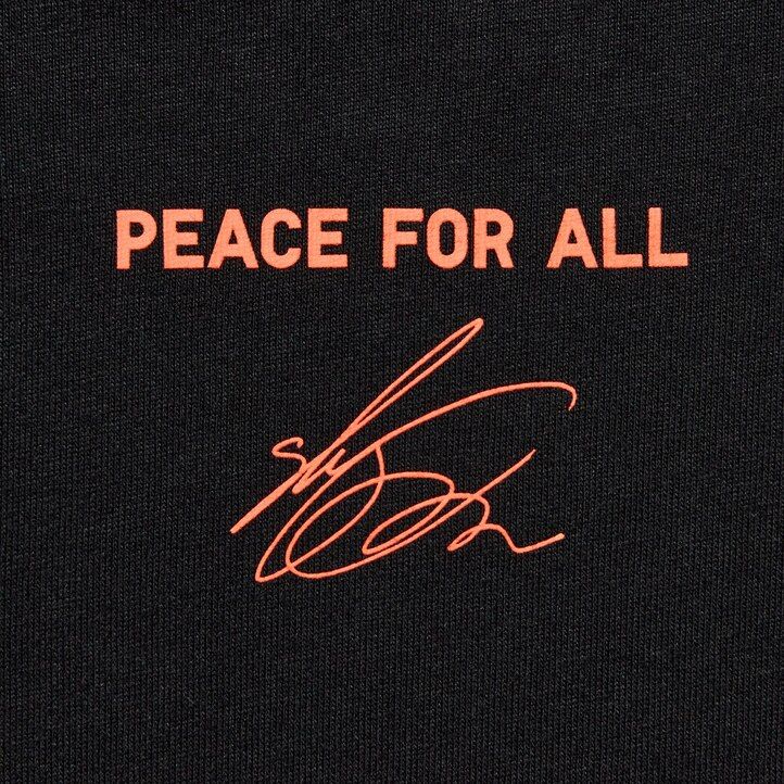 dámská černá trička uniqlo peace for all s grafikou shingo kunieda
