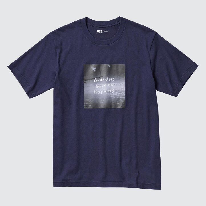 dámská trička uniqlo peace for all s grafikou ayumu hirano v tmavě modré barvě
