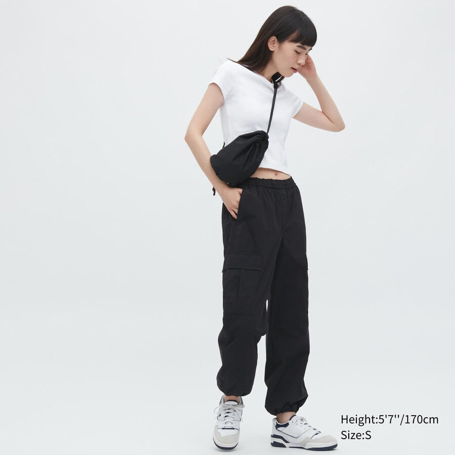 dámské černé tílko uniqlo easy wide fitrgo